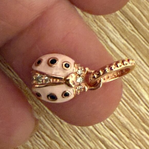 Accessories - Elegant Ladybug Pendant in Rose Gold